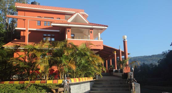 Main enterance of the grand suite rooms. 